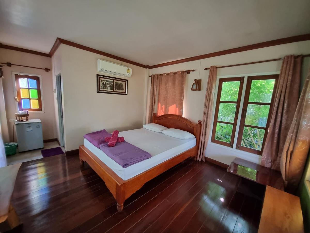 Hello Sichang Bungalow Ko Sichang Extérieur photo