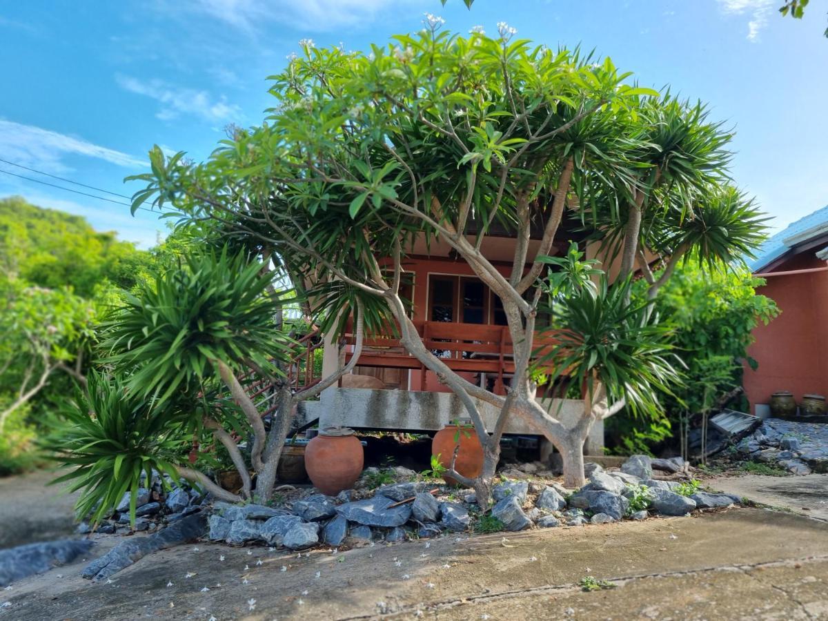 Hello Sichang Bungalow Ko Sichang Extérieur photo